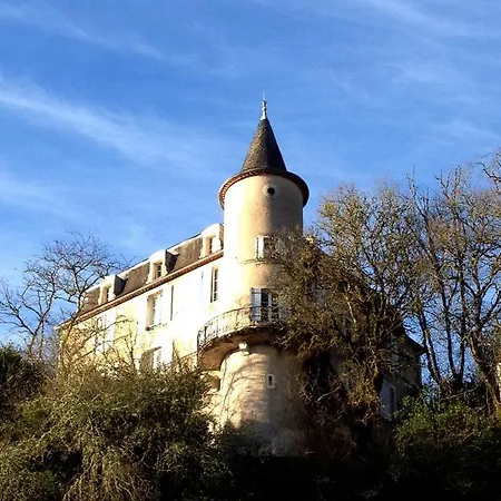 Chateau De La Blainie Bed & Breakfast