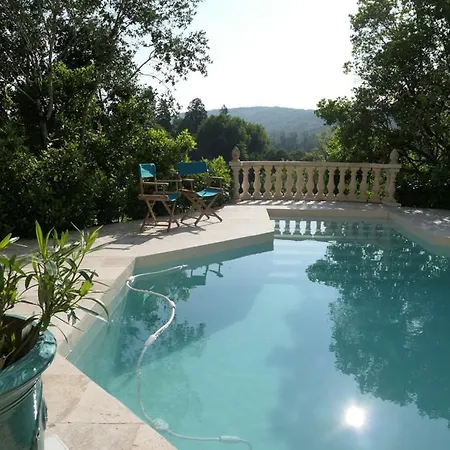 Bed & Breakfast Chateau De La Blainie